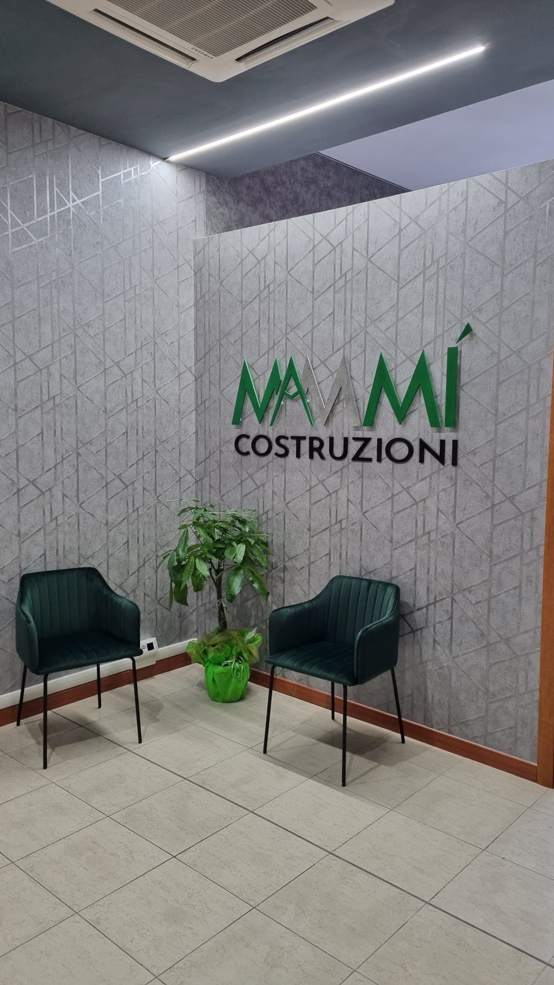 La reception della sede Mammì Costruzioni